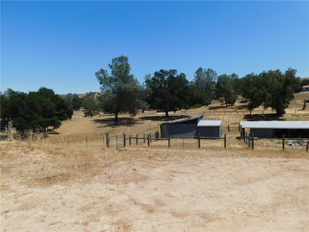 9789 Golden Pond Way