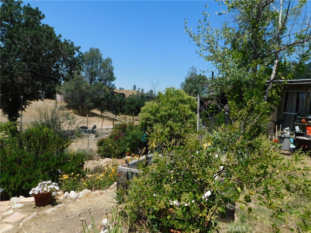 9789 Golden Pond Way