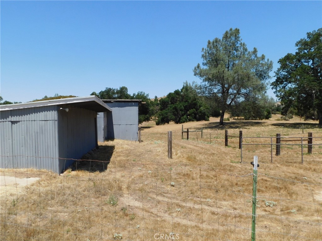 9789 Golden Pond Way