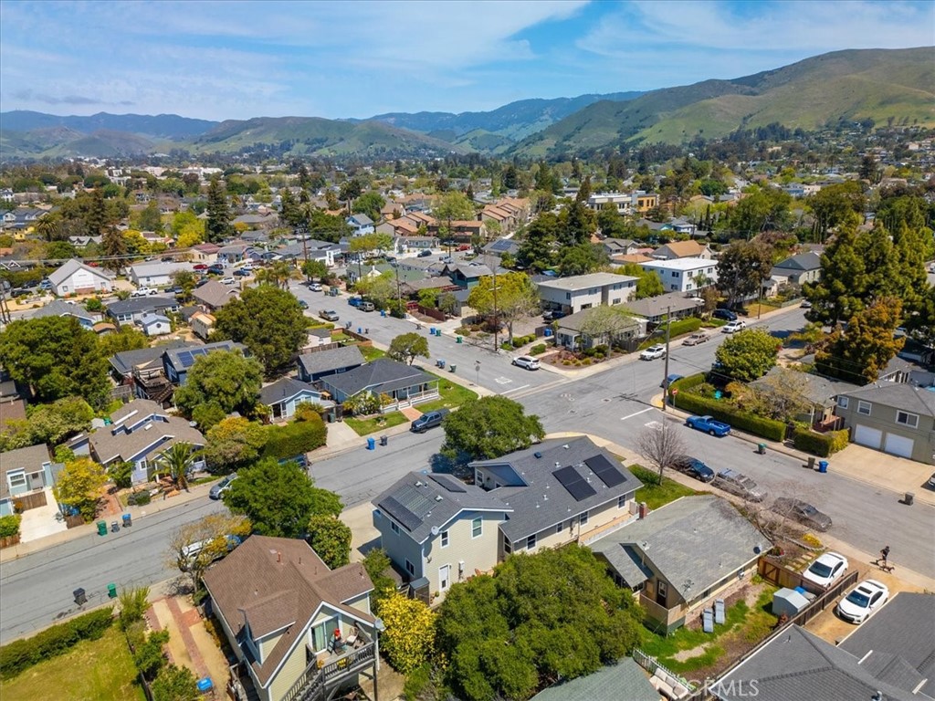 2103 Price Street