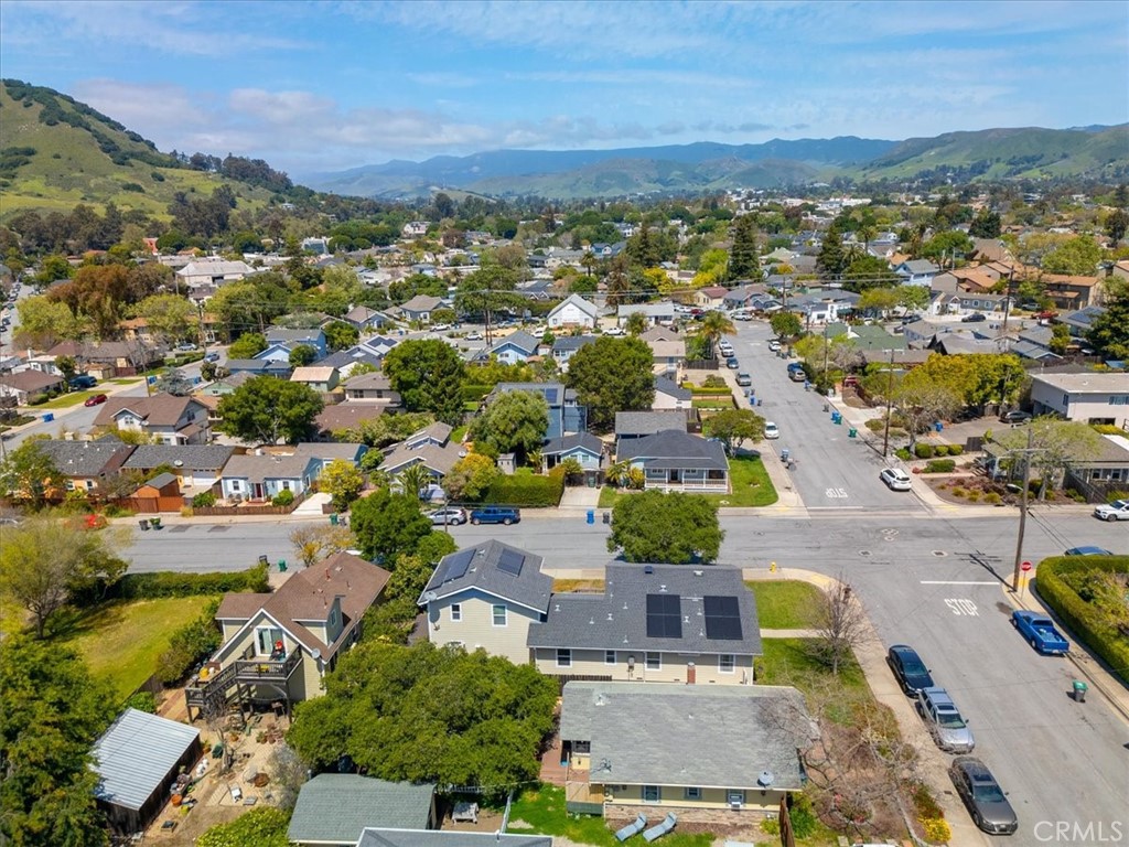2103 Price Street