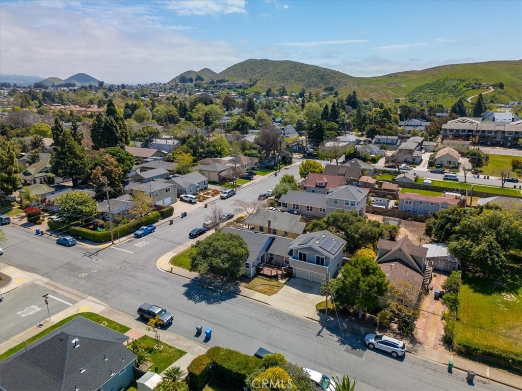 2103 Price Street