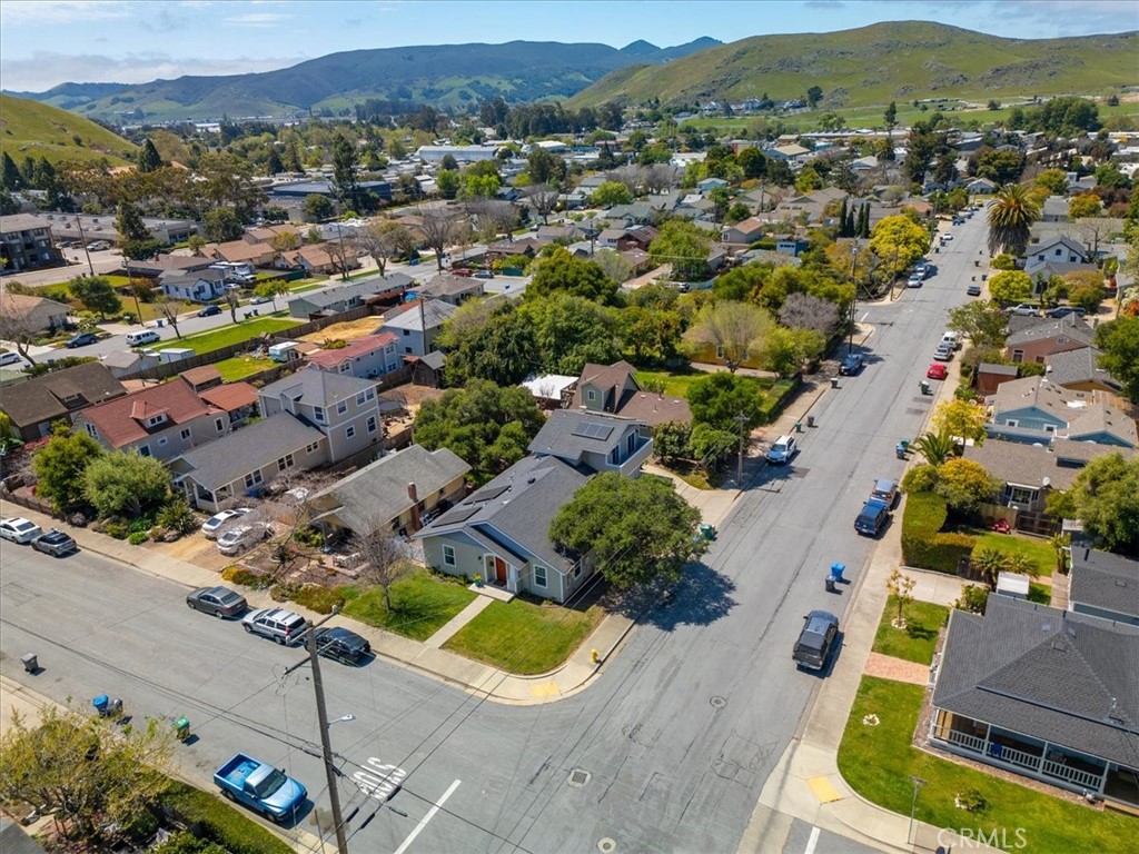 2103 Price Street