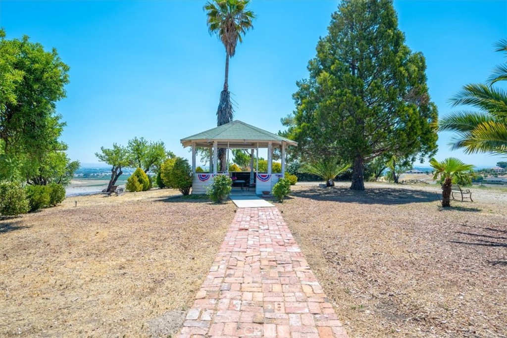 375 Villa Lots Road