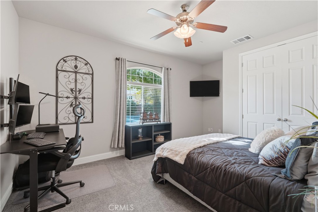 1162 Paradise Loop