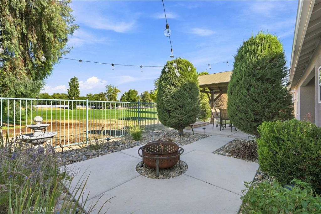 1162 Paradise Loop