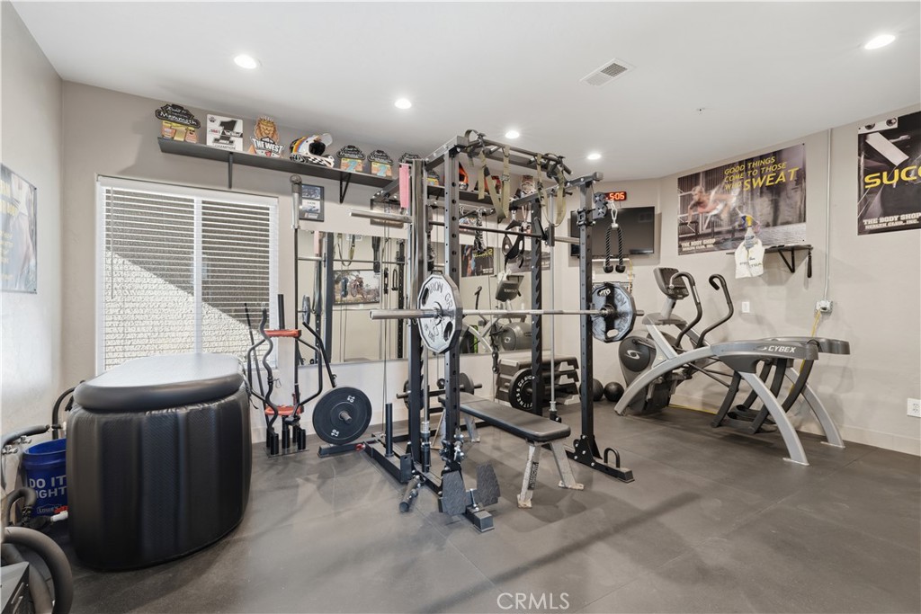 1162 Paradise Loop