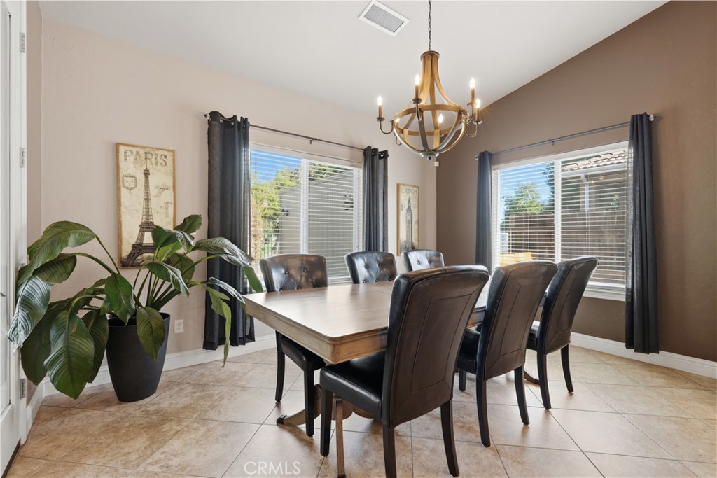 1162 Paradise Loop