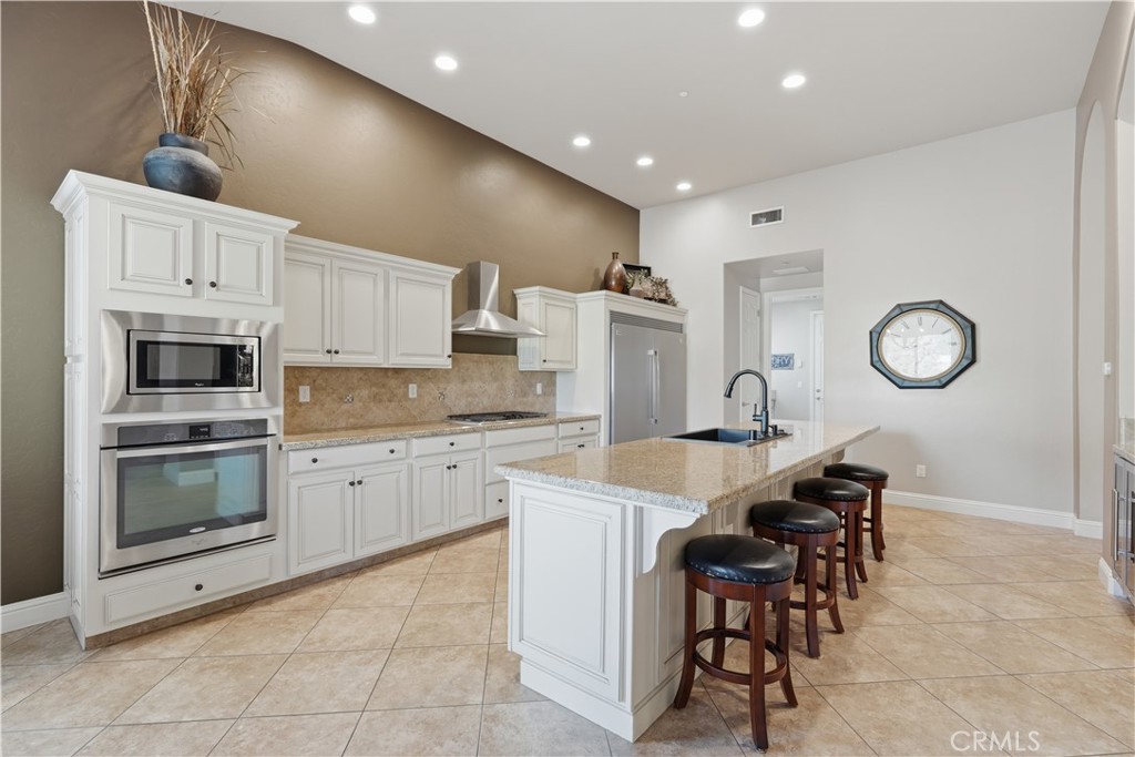1162 Paradise Loop