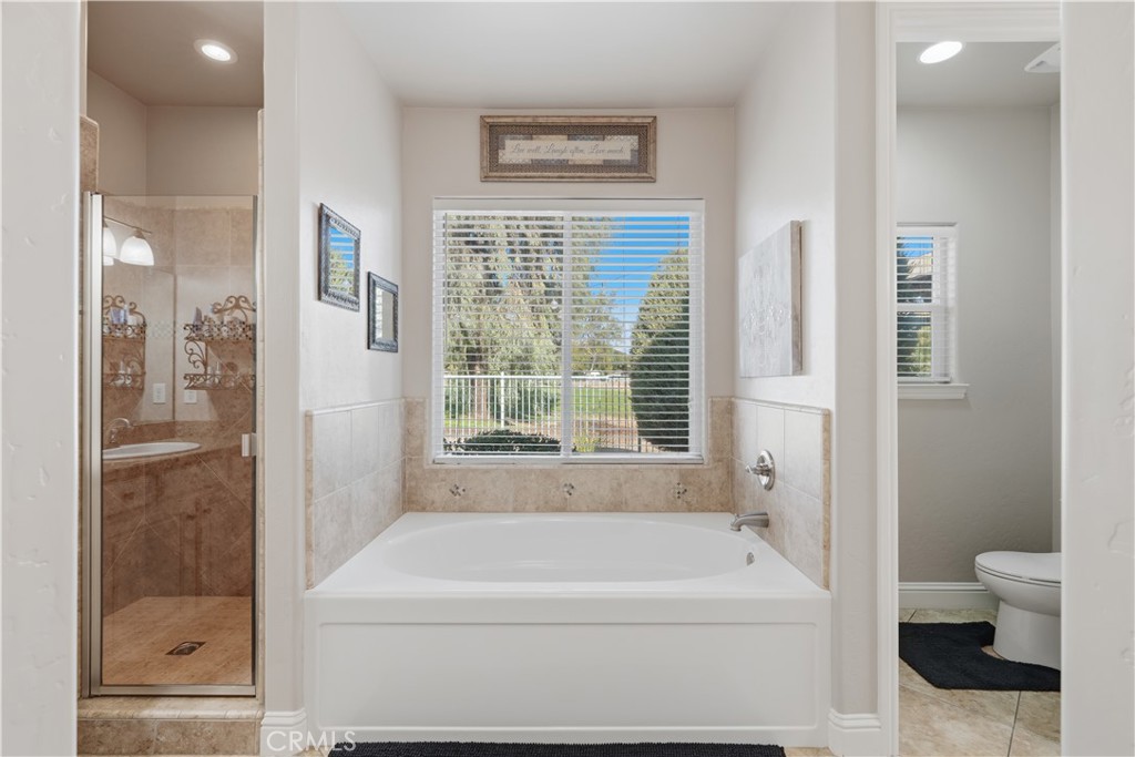 1162 Paradise Loop