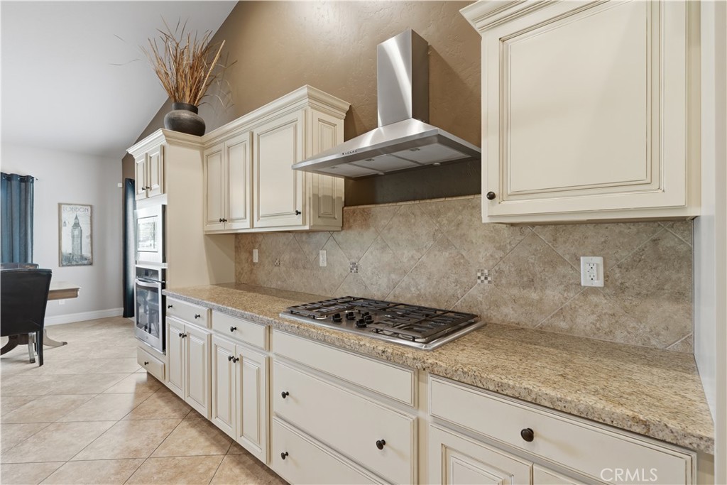 1162 Paradise Loop