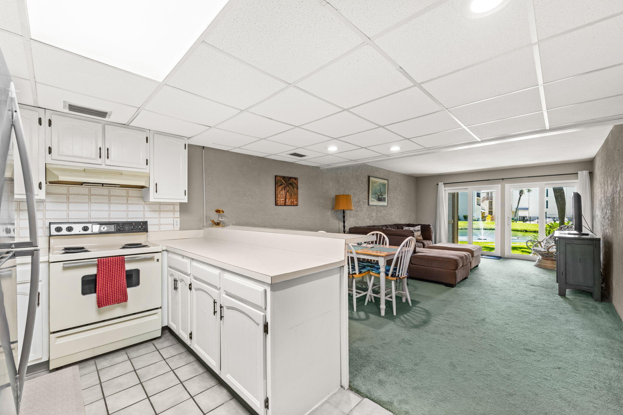 8727 Thomas Drive UNIT E8