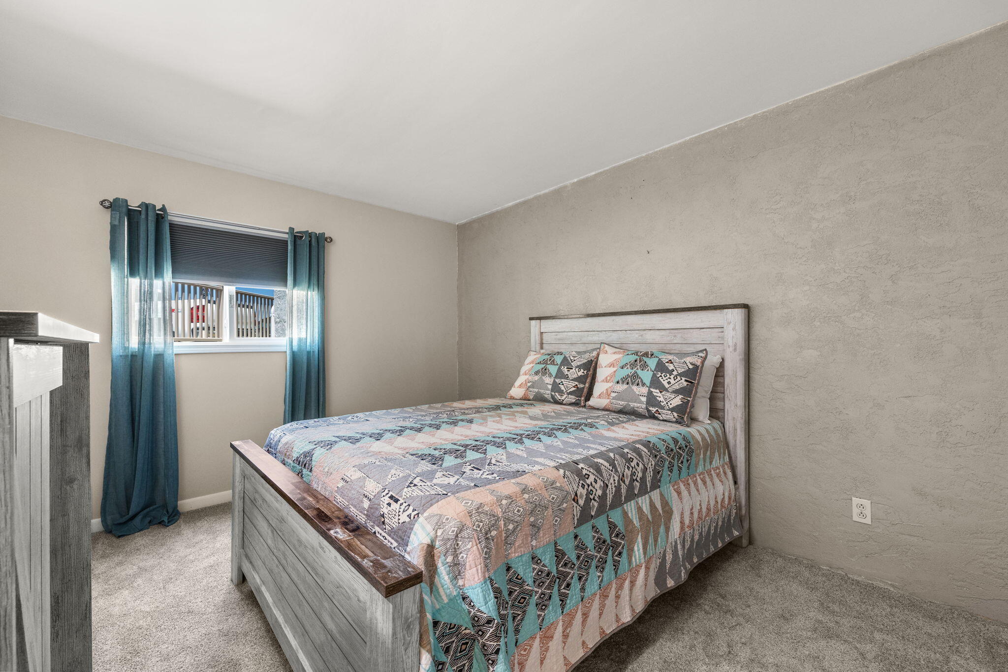 8727 Thomas Drive UNIT E8