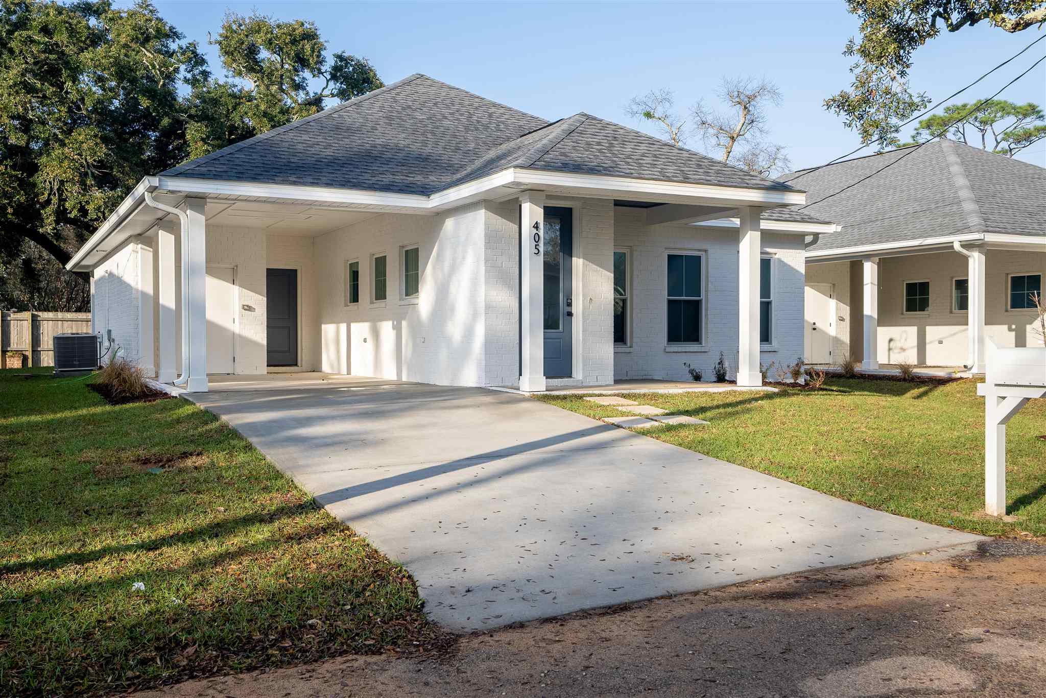 405 Pou Station Rd