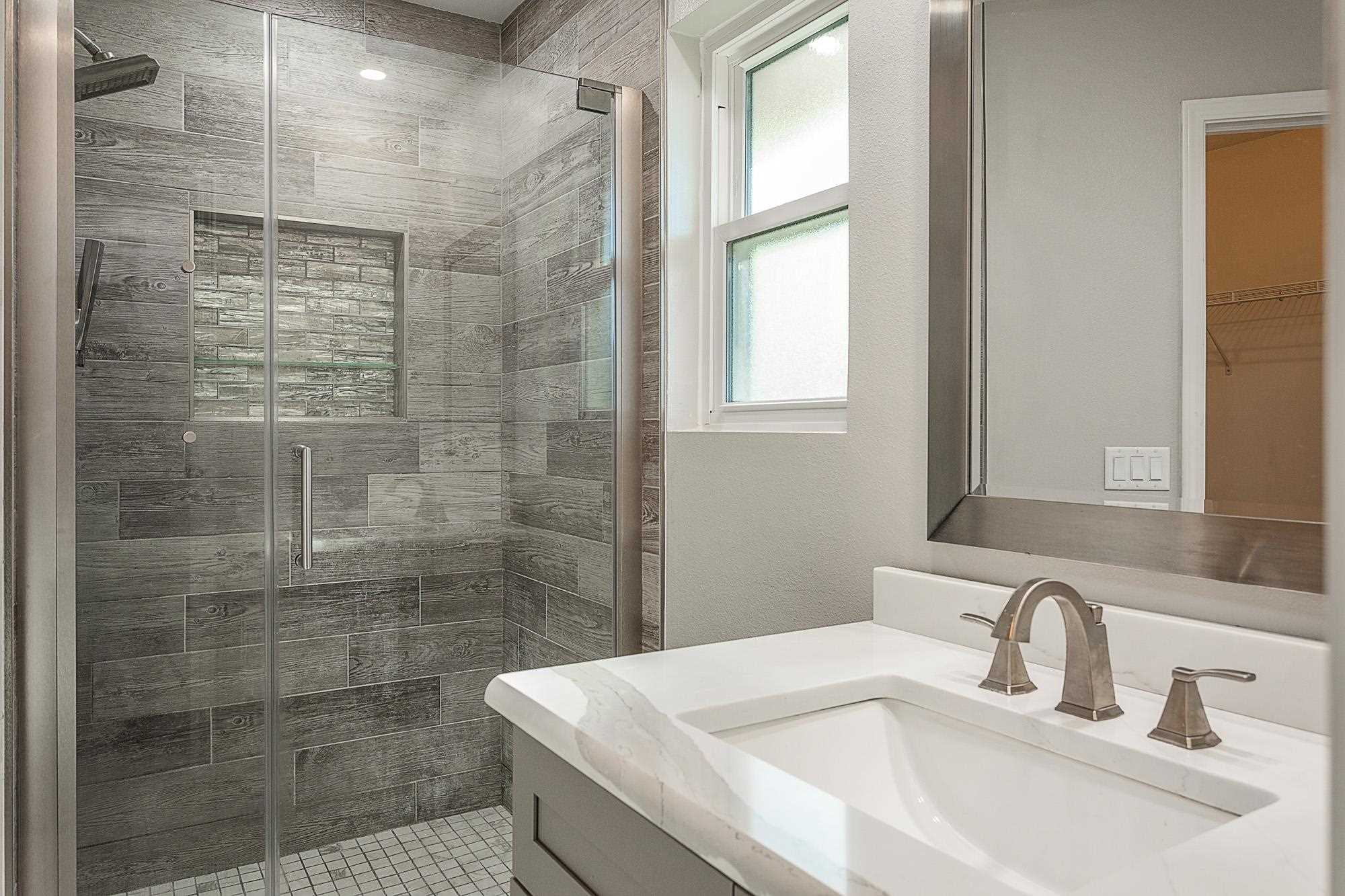 1253 Grand Ridge Cir