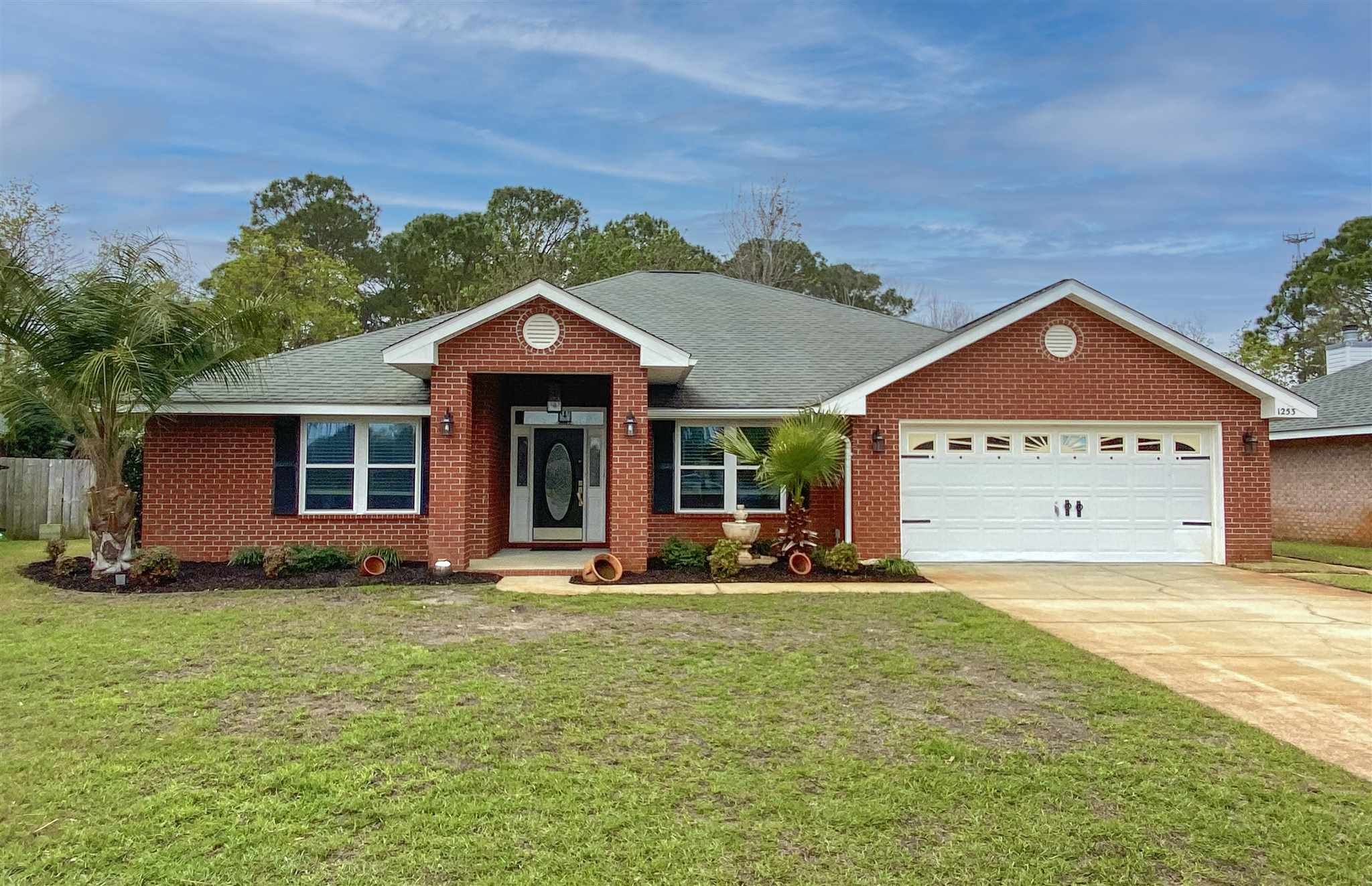 1253 Grand Ridge Cir