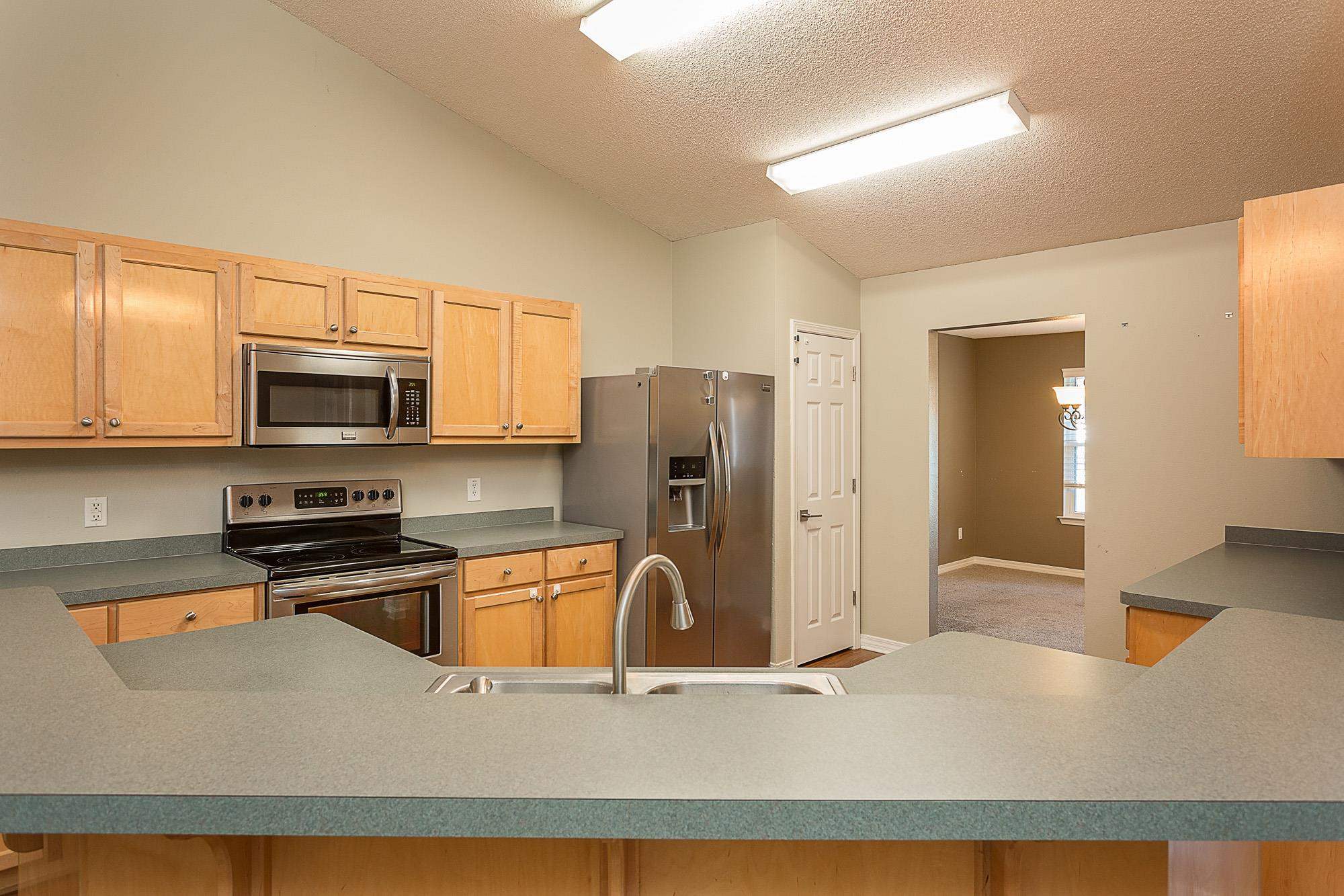 1253 Grand Ridge Cir