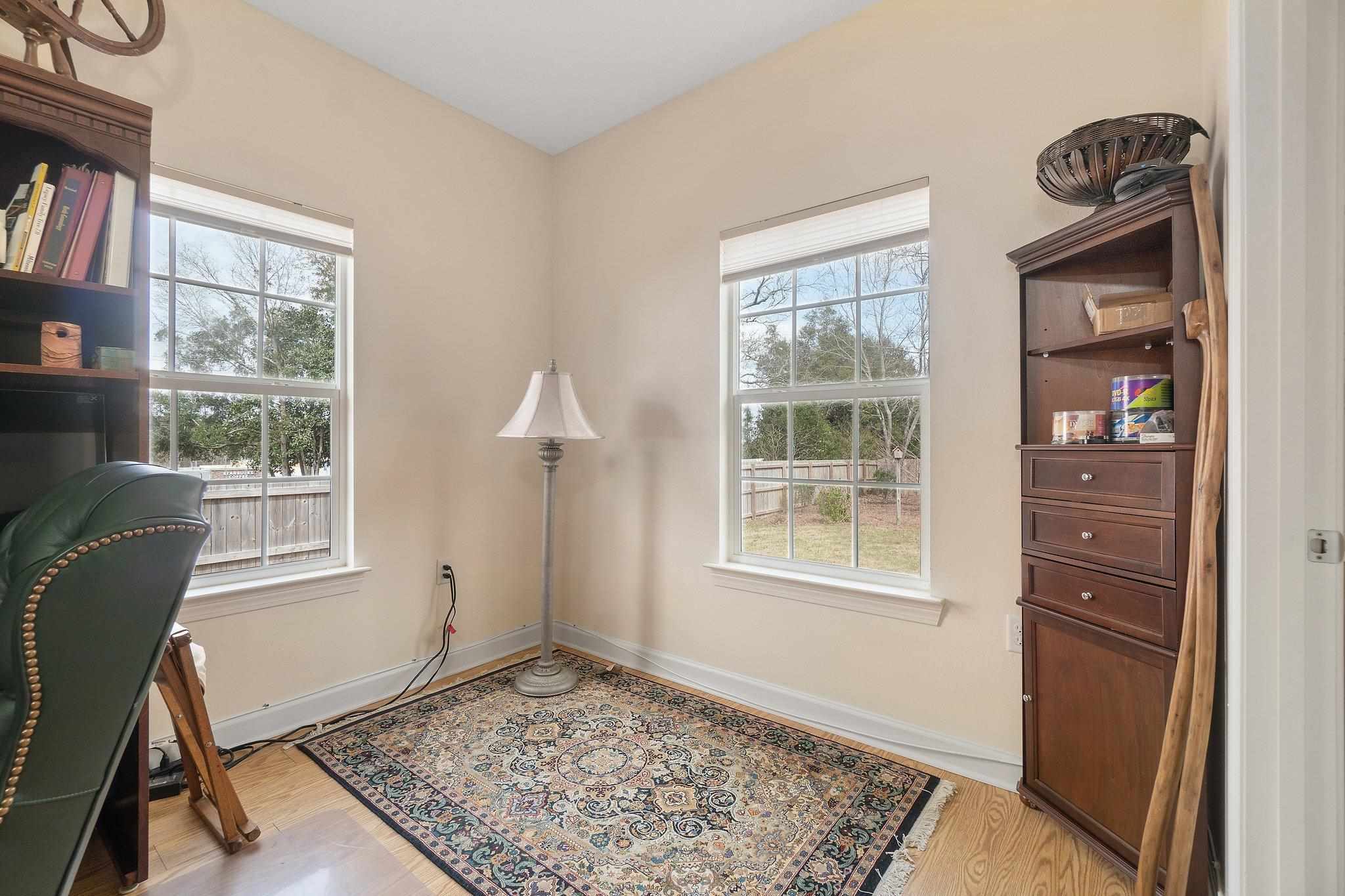 6 Rockwood Rd