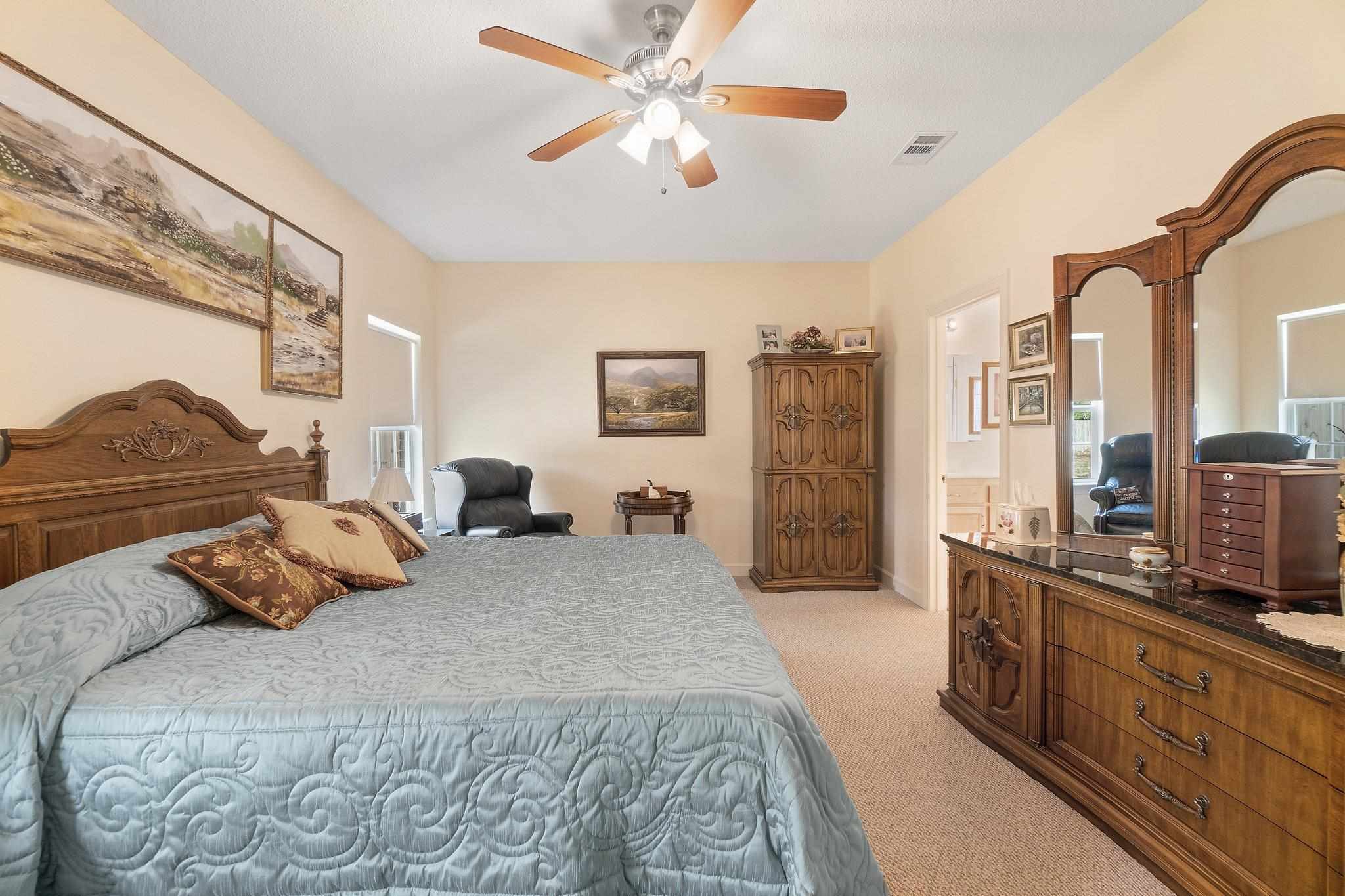 6 Rockwood Rd