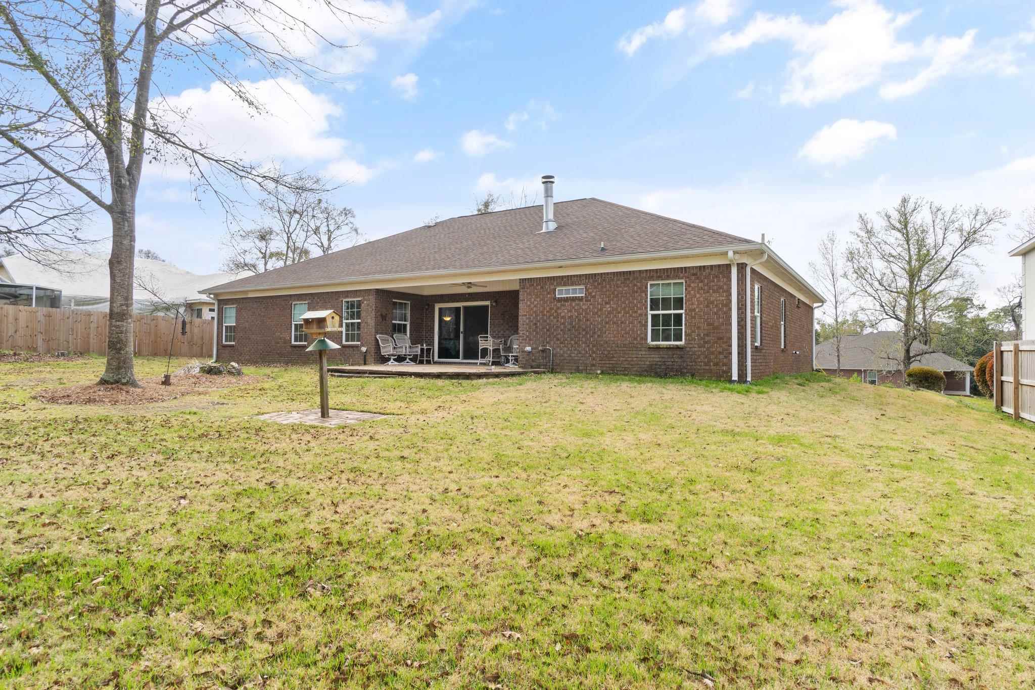 6 Rockwood Rd