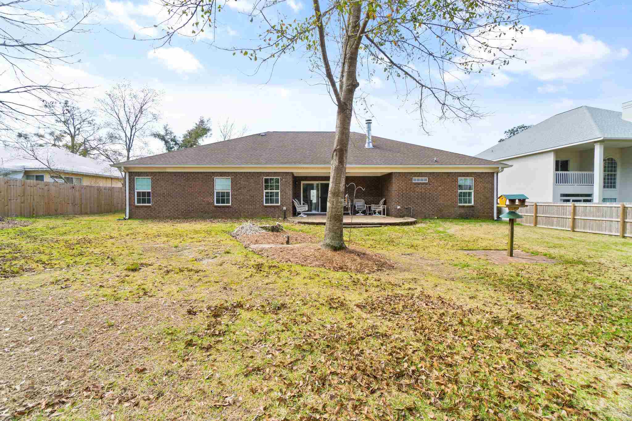 6 Rockwood Rd