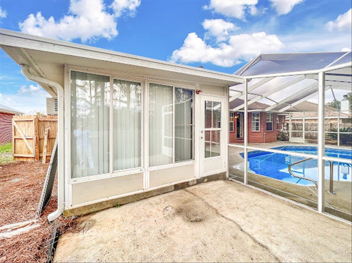 1734 Beachside Dr