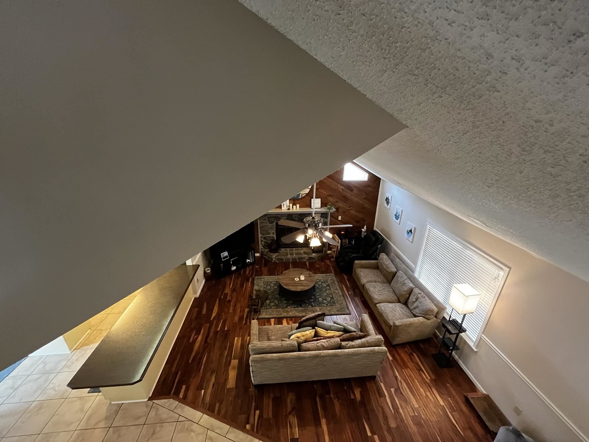 6858 Cedar Ridge Dr