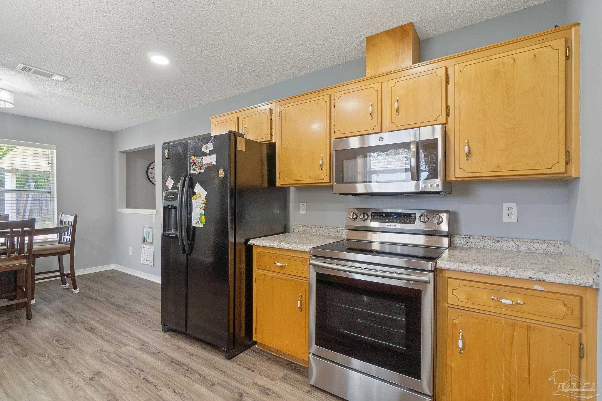 1728 Annie Penton Rd