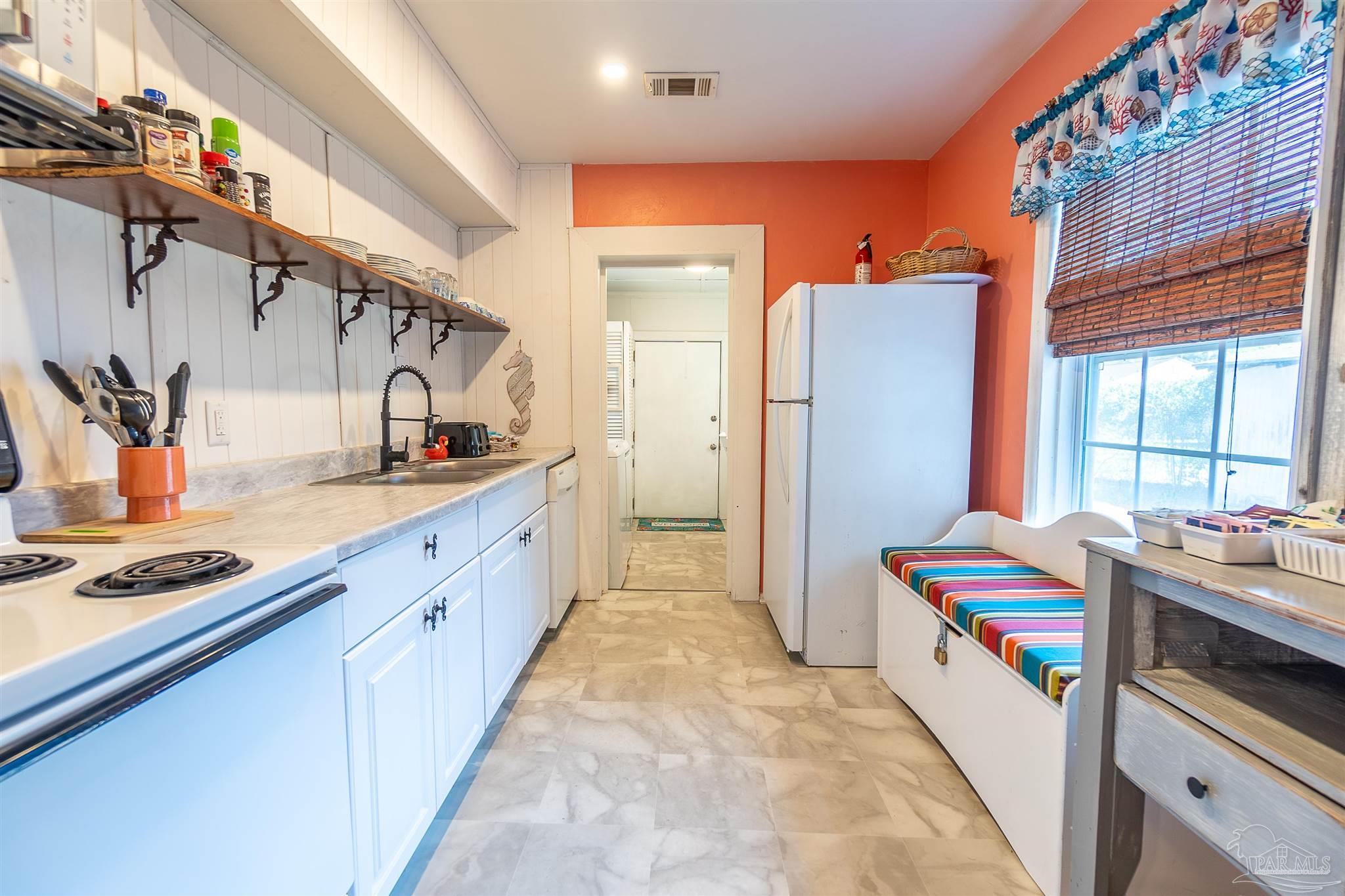 106 Leyte Dr