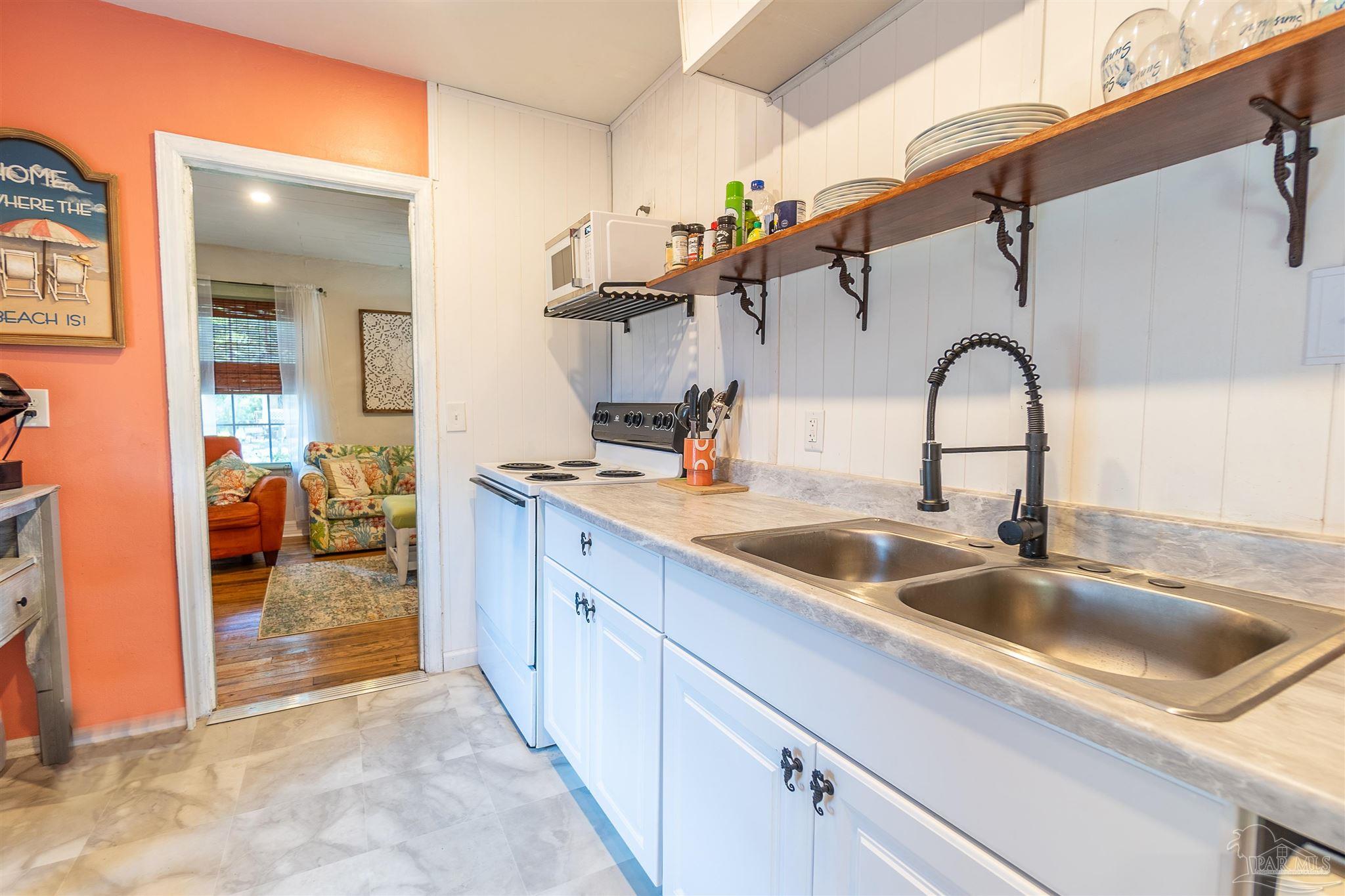106 Leyte Dr
