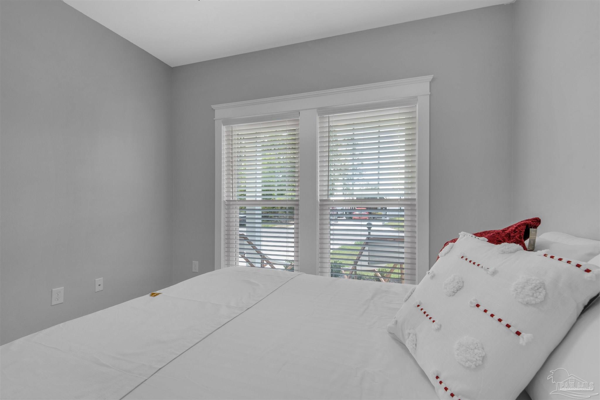 5454 Medina Rd