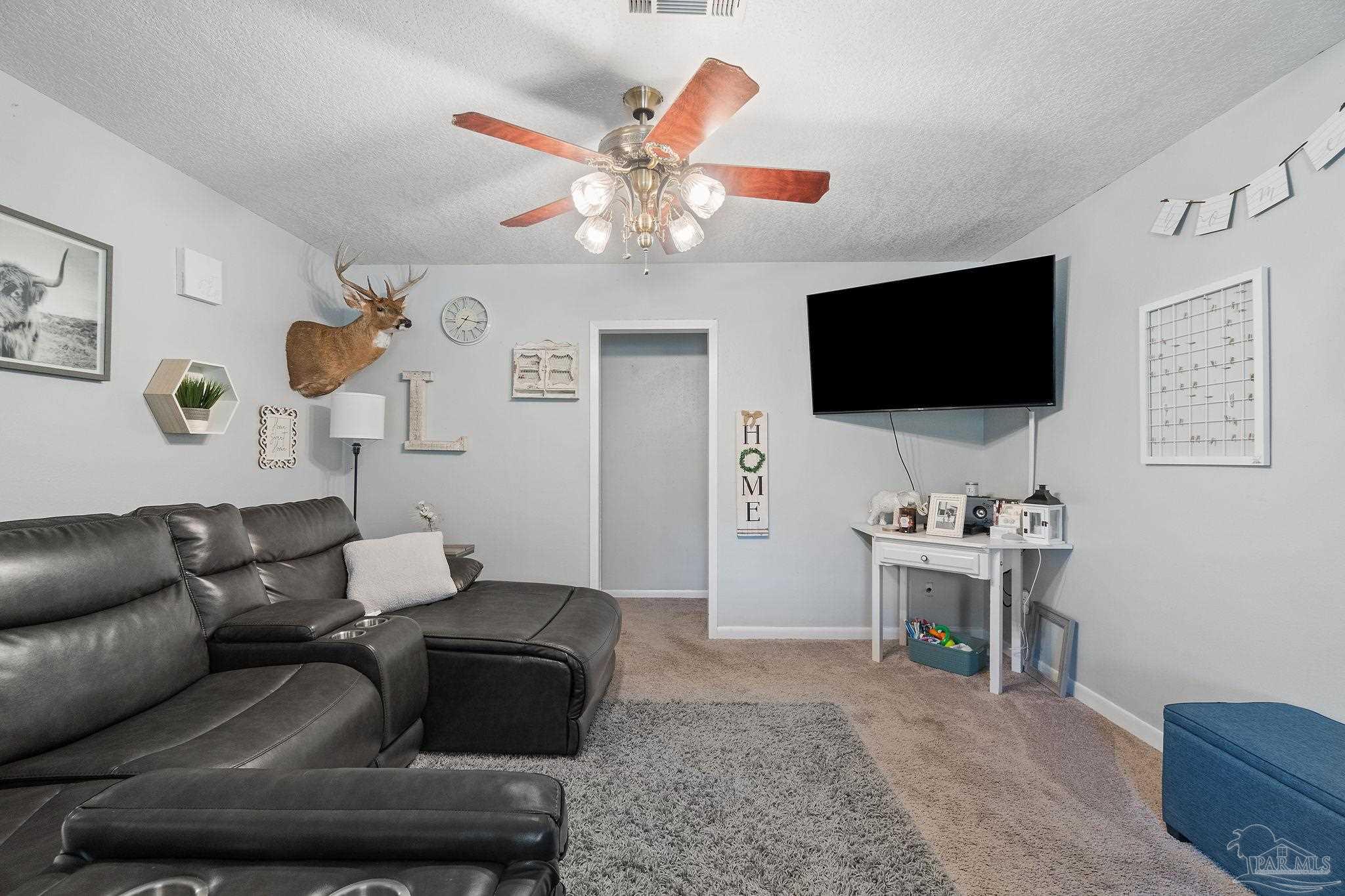 5515 Kim Dr