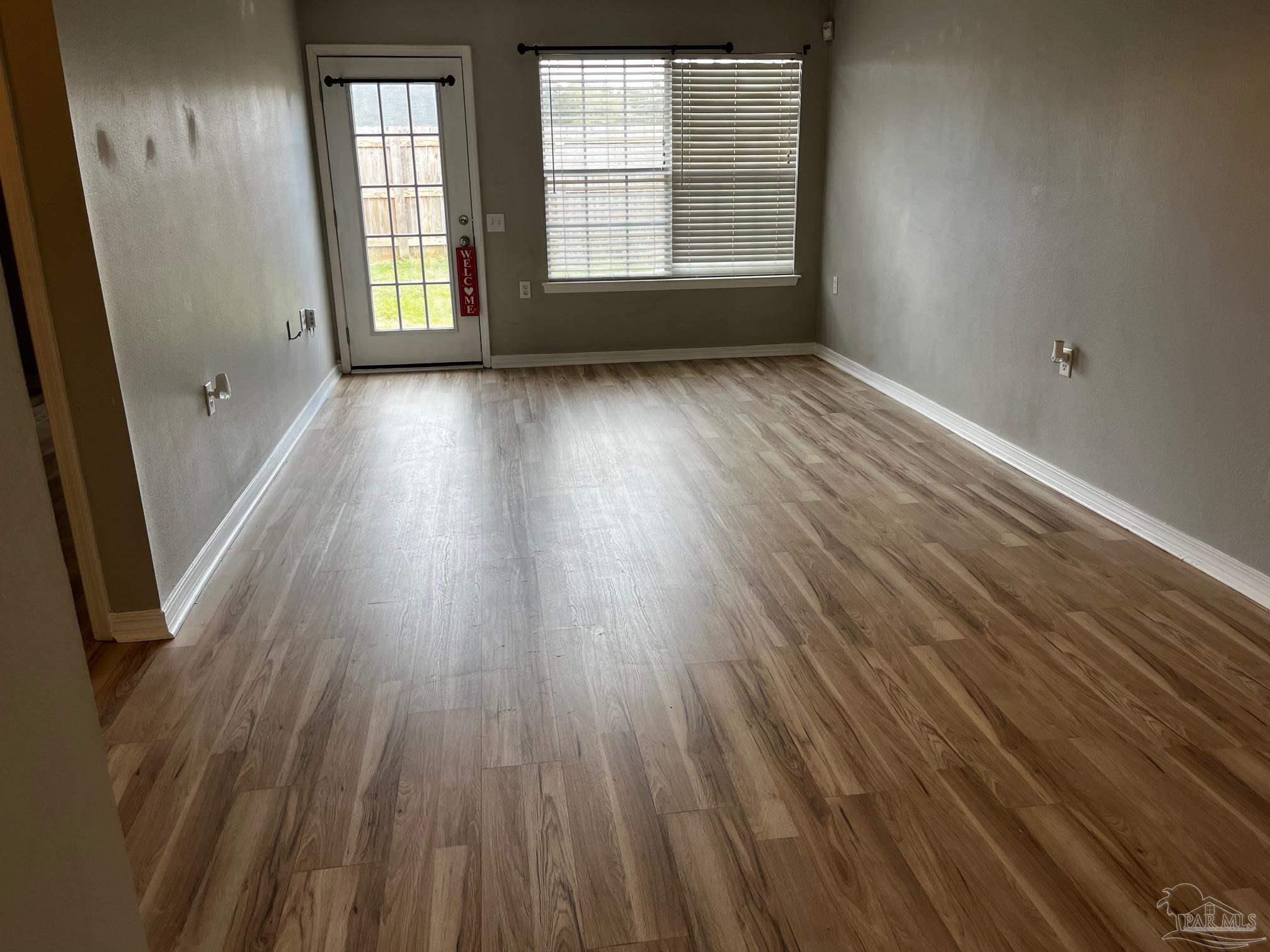 8146 Heirloom Dr