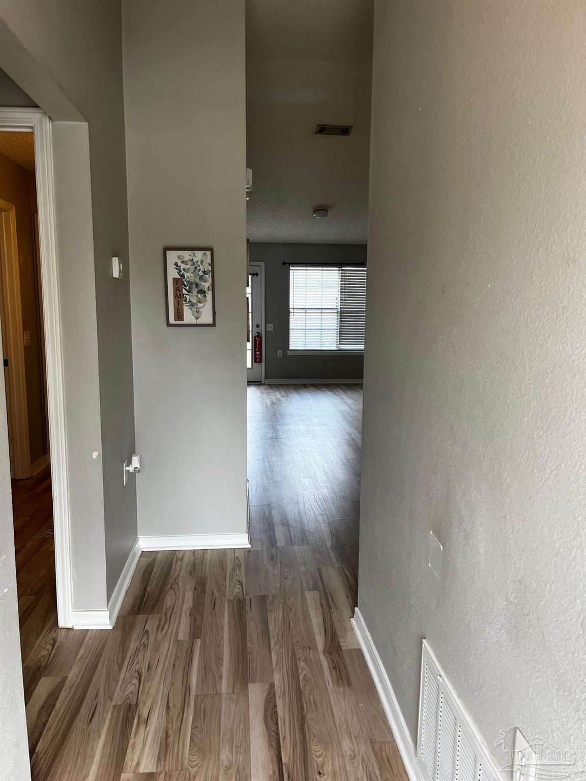 8146 Heirloom Dr