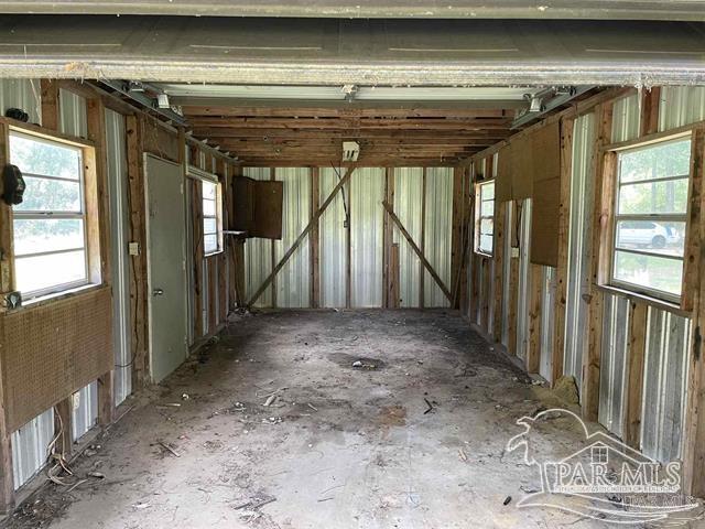 9751 Aloha Ln