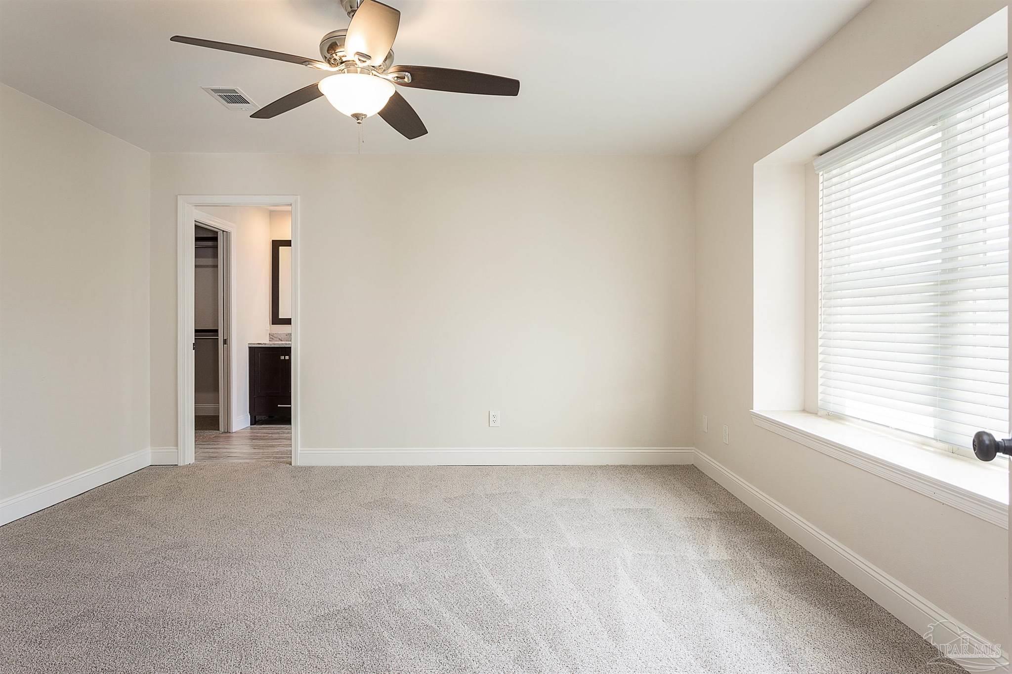 1251 Bayview Ln