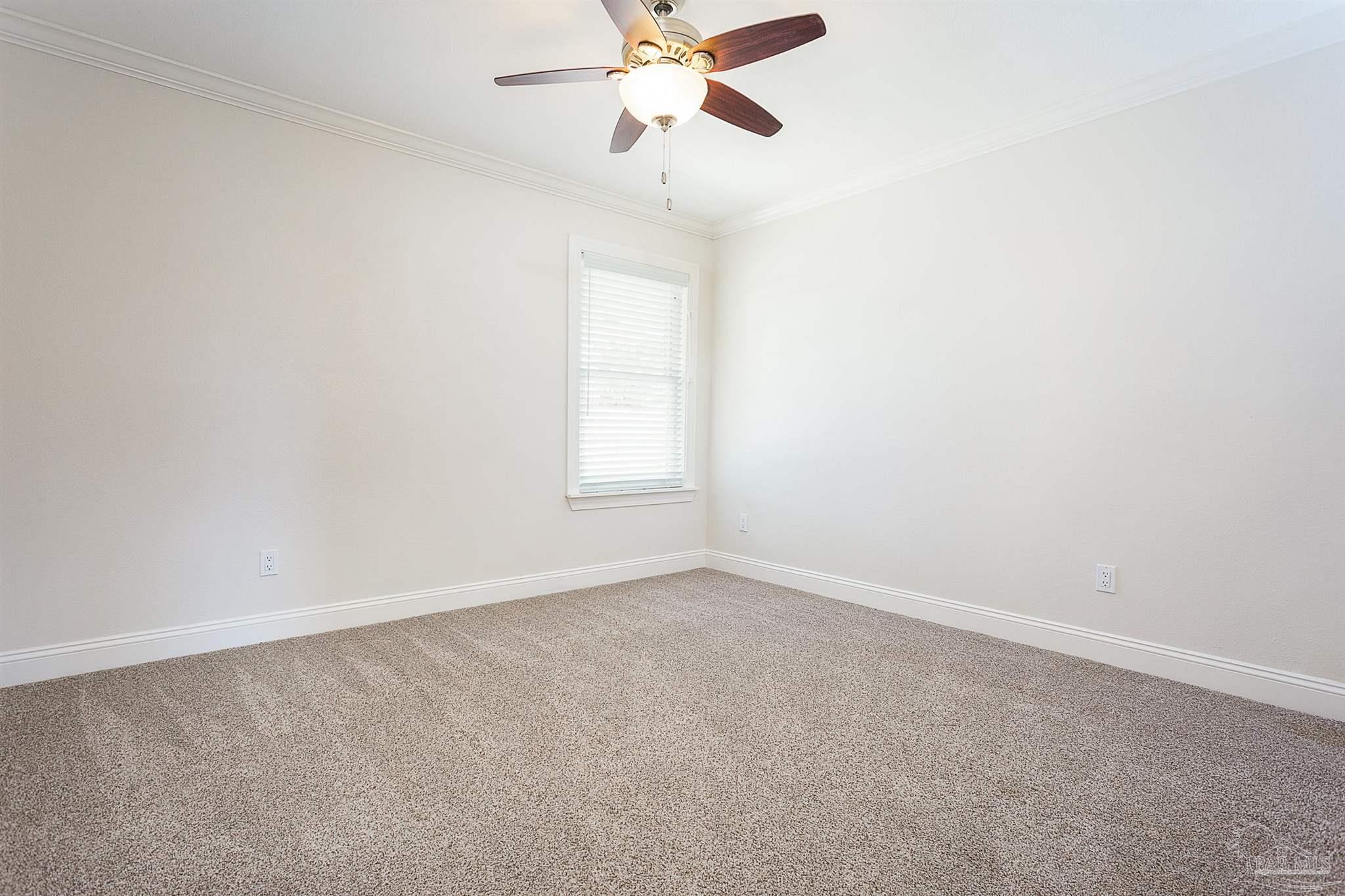 1251 Bayview Ln