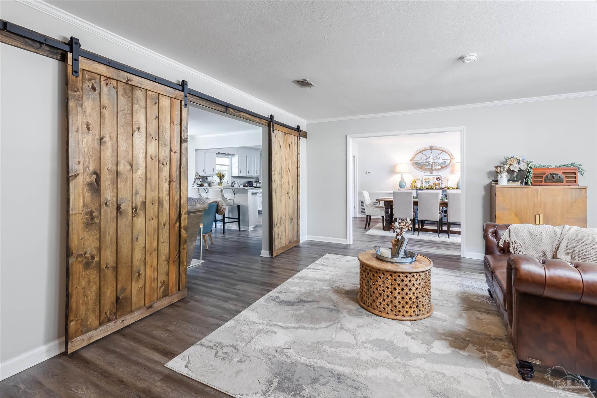 1101 Tamara Dr