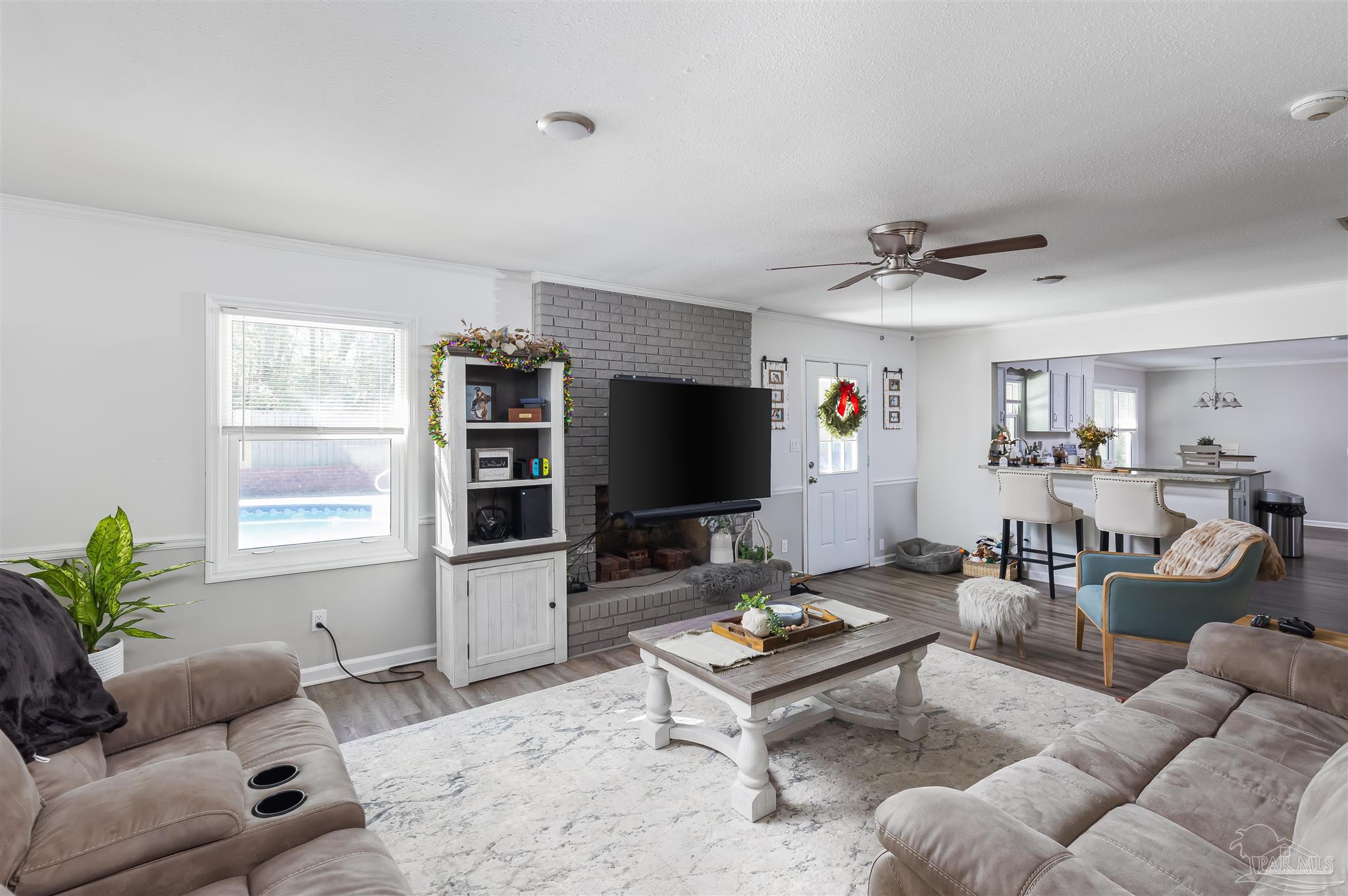 1101 Tamara Dr