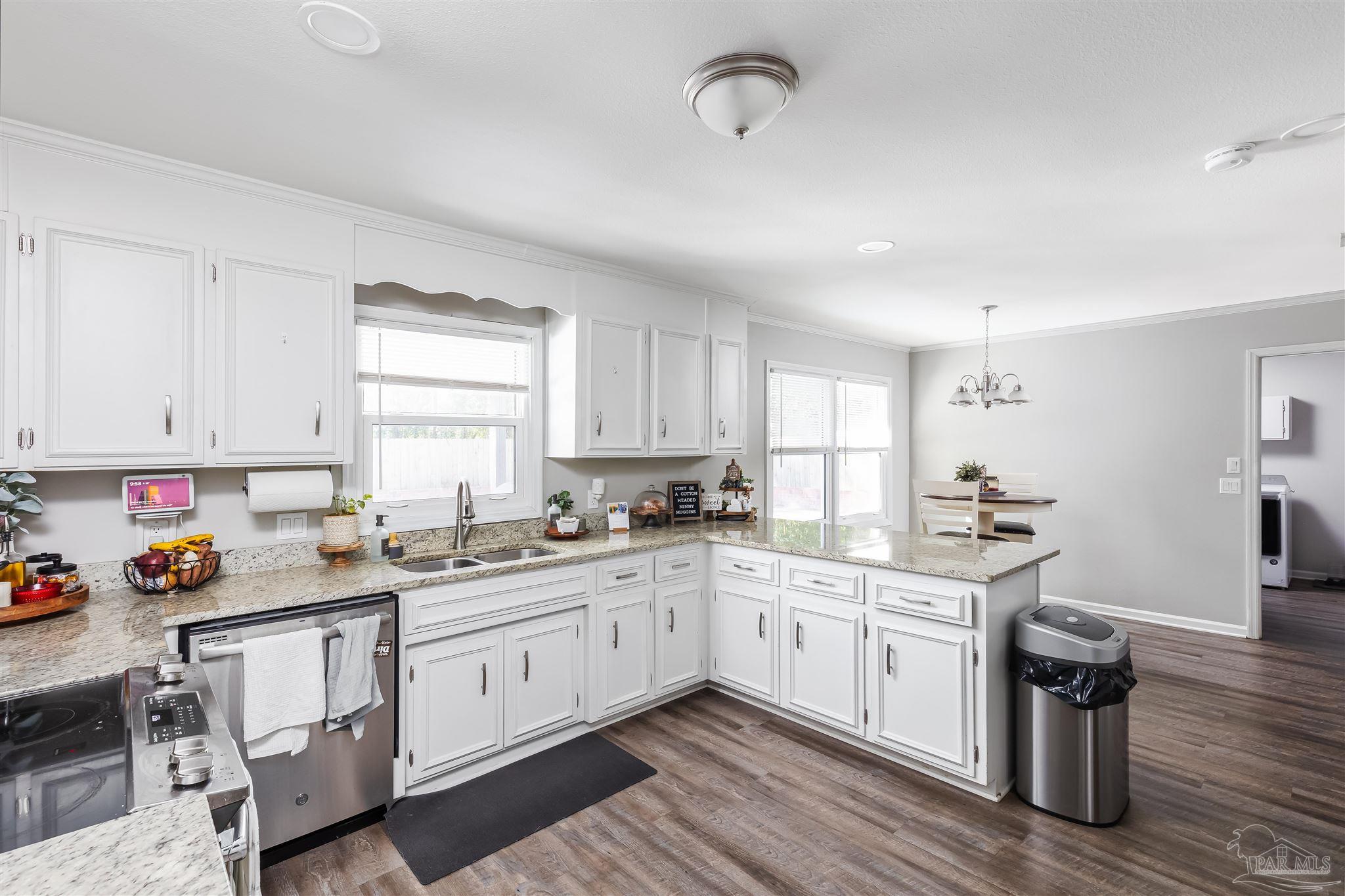1101 Tamara Dr