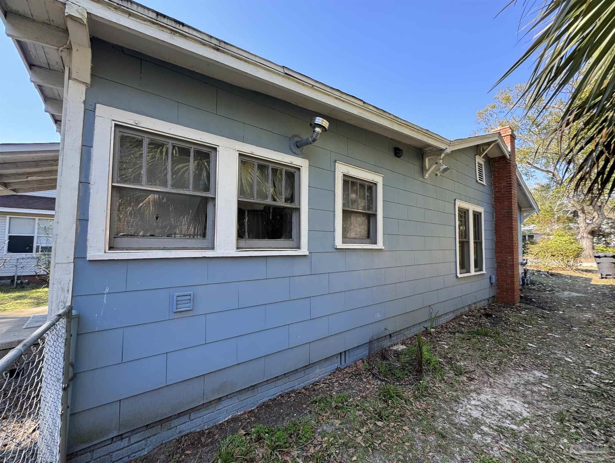 3109 E Gonzales St