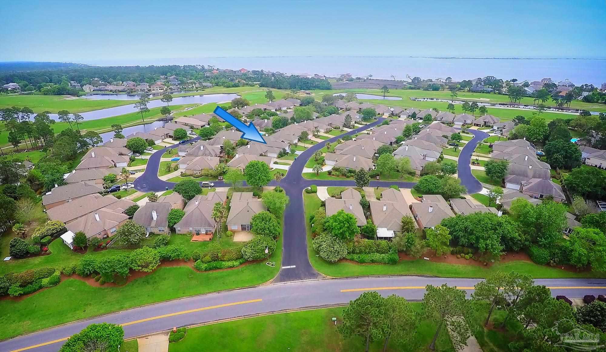 4069 Longwood Cir