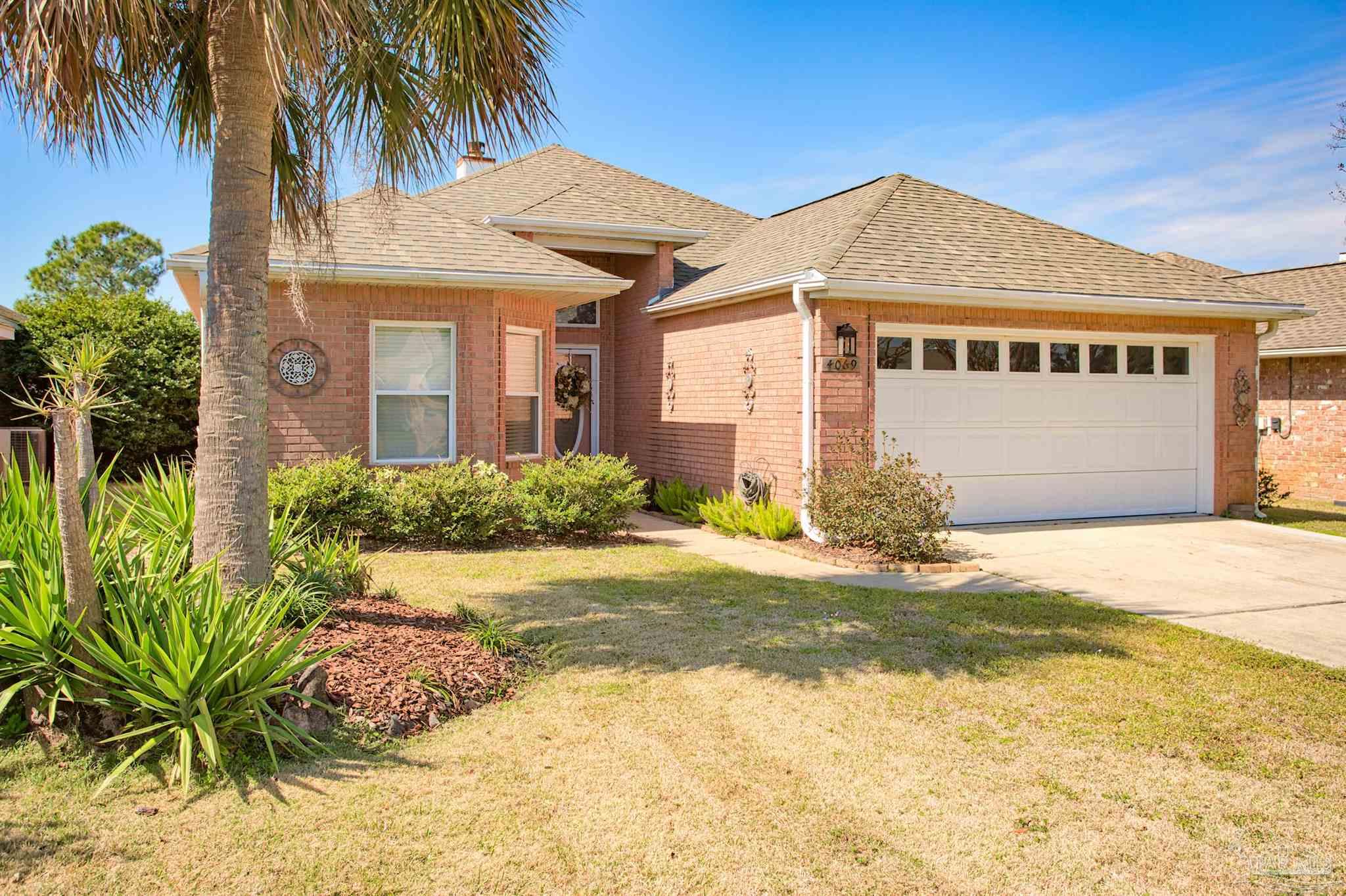 4069 Longwood Cir