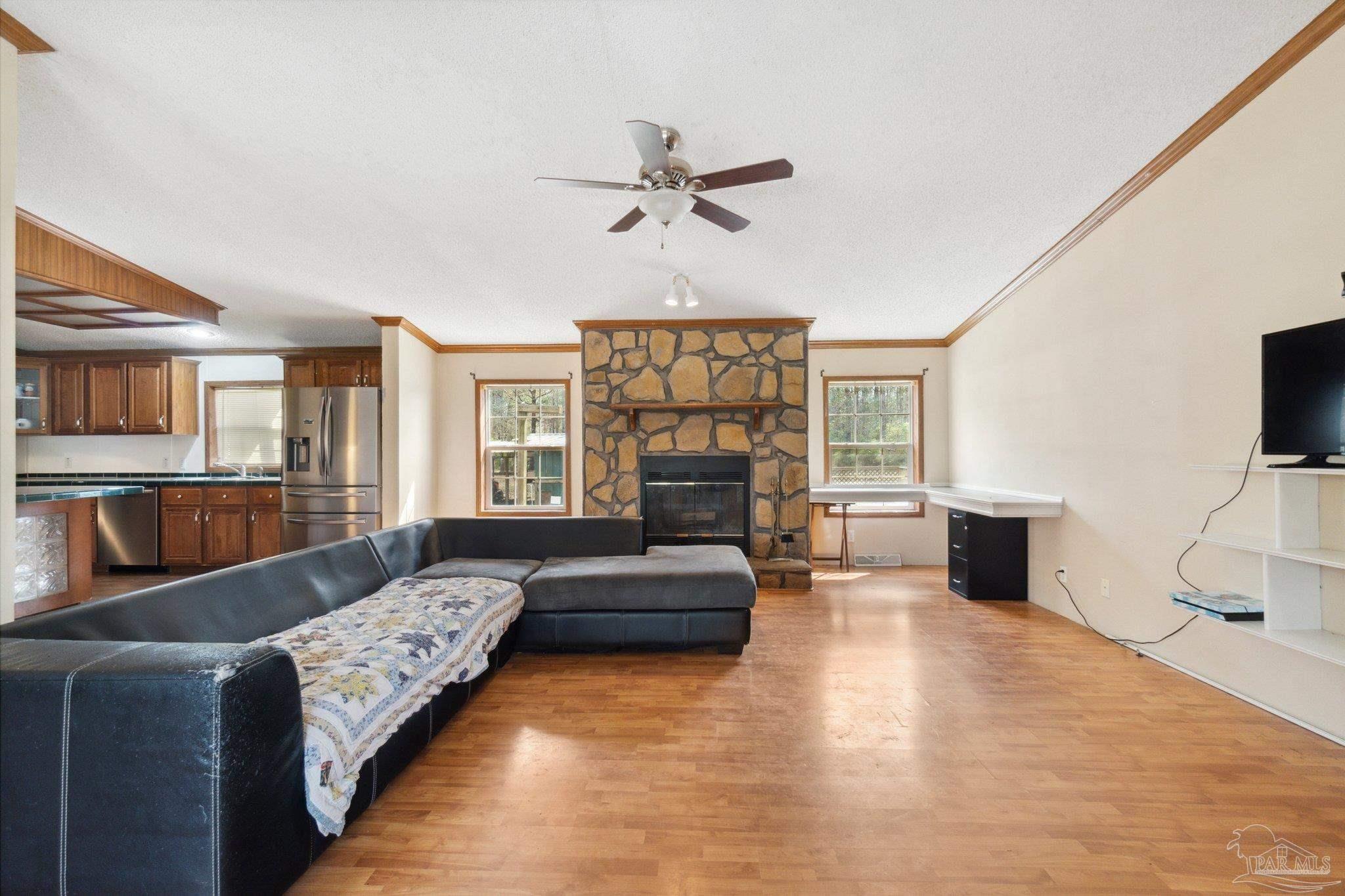 8949 Buddy Hardy Rd