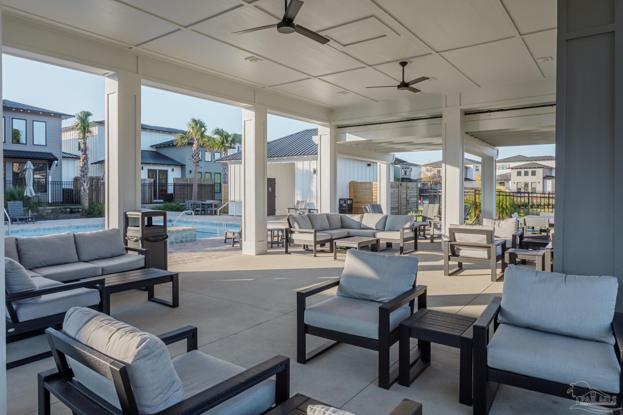 5626 Pelican Pl