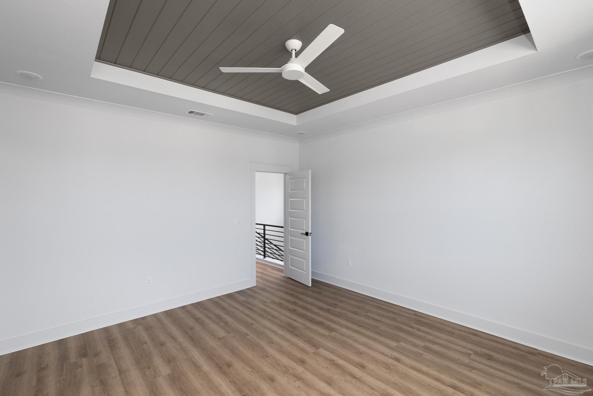 5626 Pelican Pl