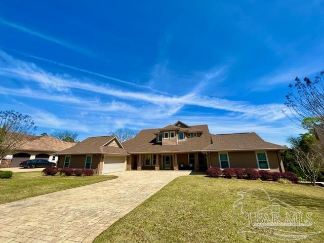 3033 Pelican Ln
