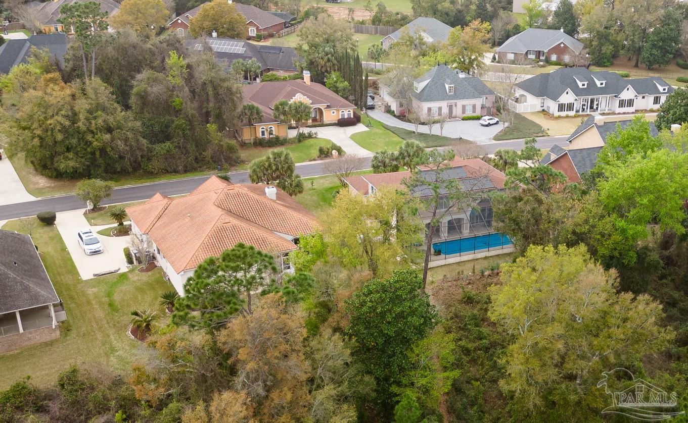 3033 Pelican Ln