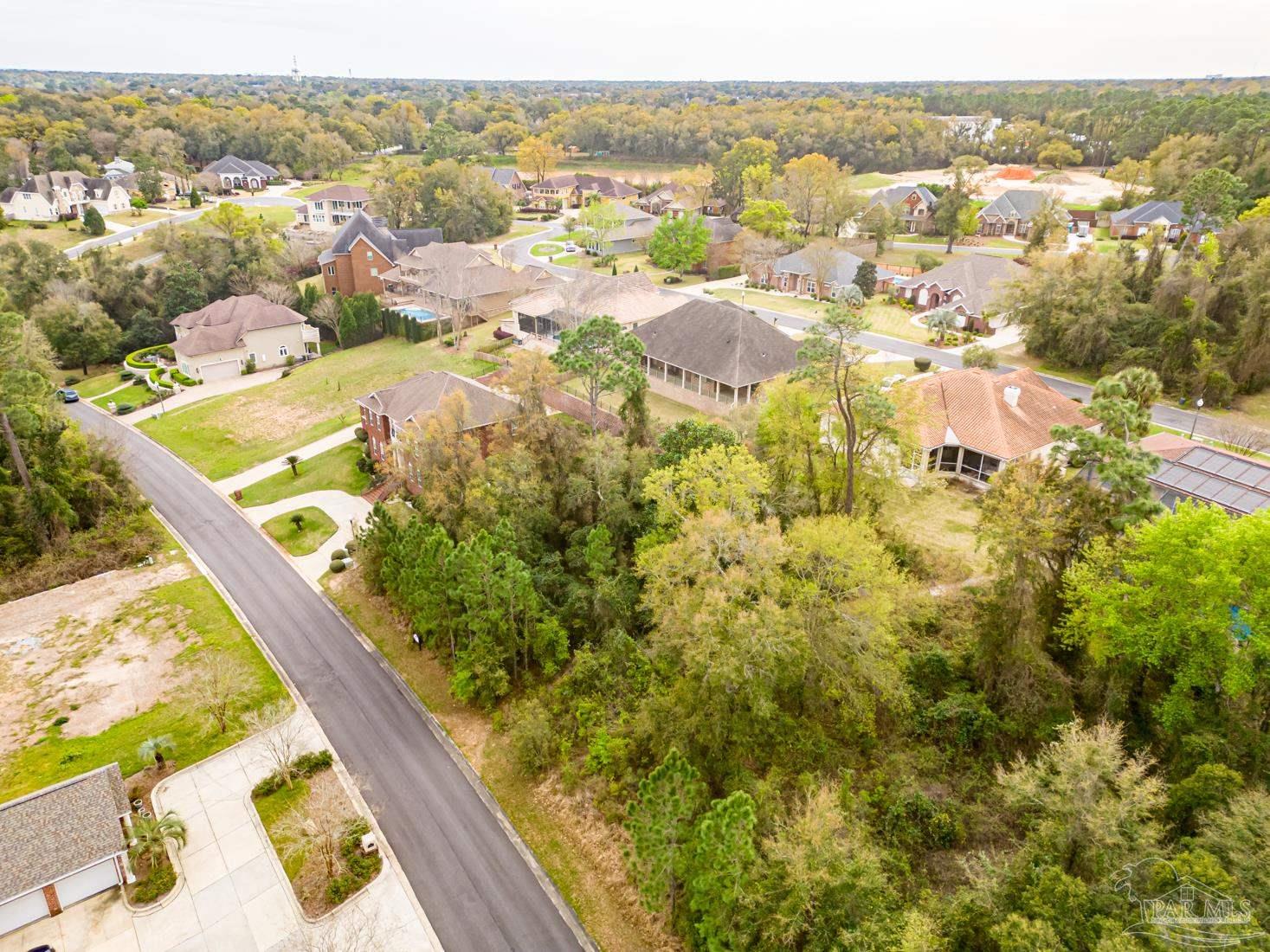 3033 Pelican Ln