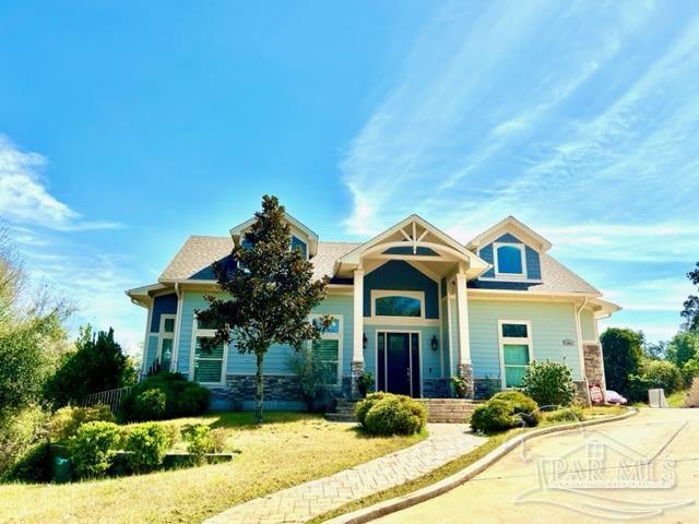 3033 Pelican Ln